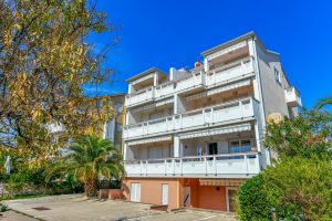 Apartments & Villas – Apartments Suzy