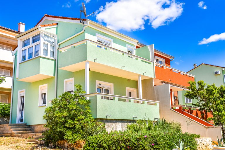 APARTMENT ANA