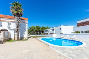 Apartmani i vile – Vila Kristina