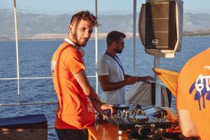 Activity - Island rhythm cruise
