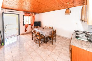 Three bedroom apartment - living area & kitchen