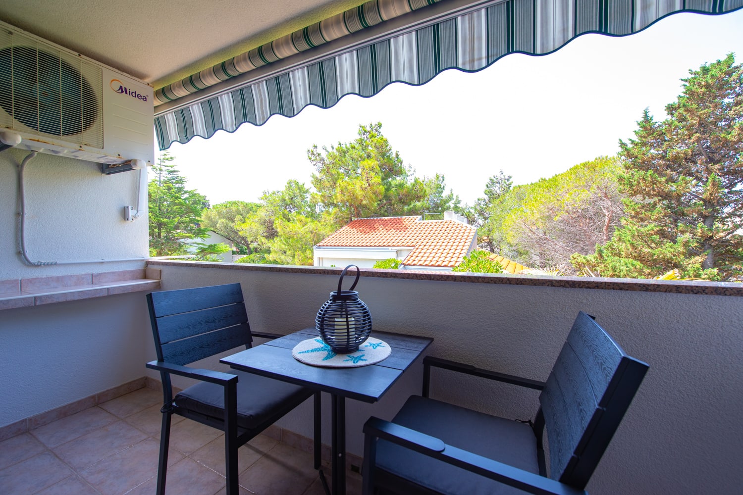 APARTMENTS ELA – One bedroom apartment – 01