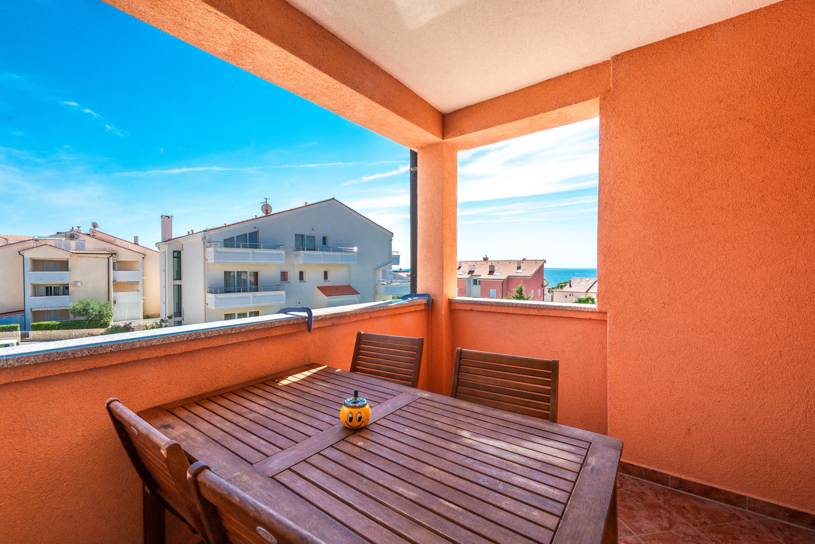 FERIENWOHNUNG DAMIR – Ferienwohnung mit zwei schlafzimmern