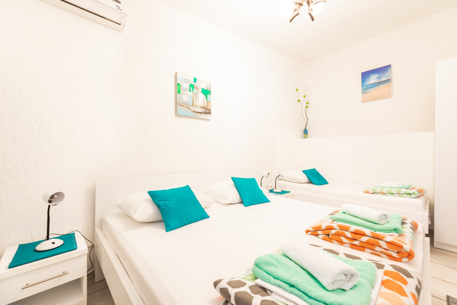 FERIENWOHNUNGEN JADRAN – Ferienwohnung mit einem schlafzimmer