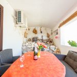 FERIENWOHNUNGEN JADRAN – Ferienwohnung mit einem schlafzimmer -02