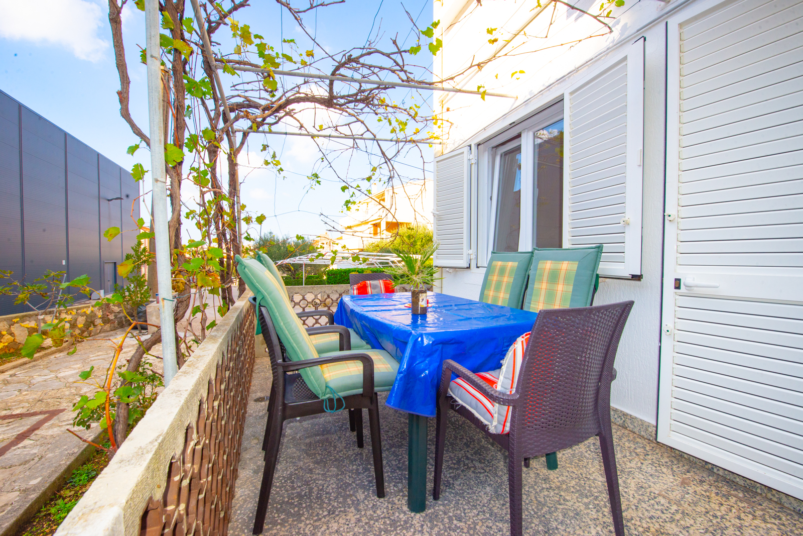 FERIENWOHNUNGEN VIOLETA – Ferienwohnung mit zwei schlafzimmern