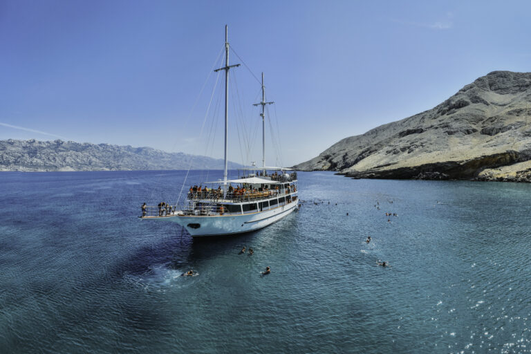 Pag Bay Cruise